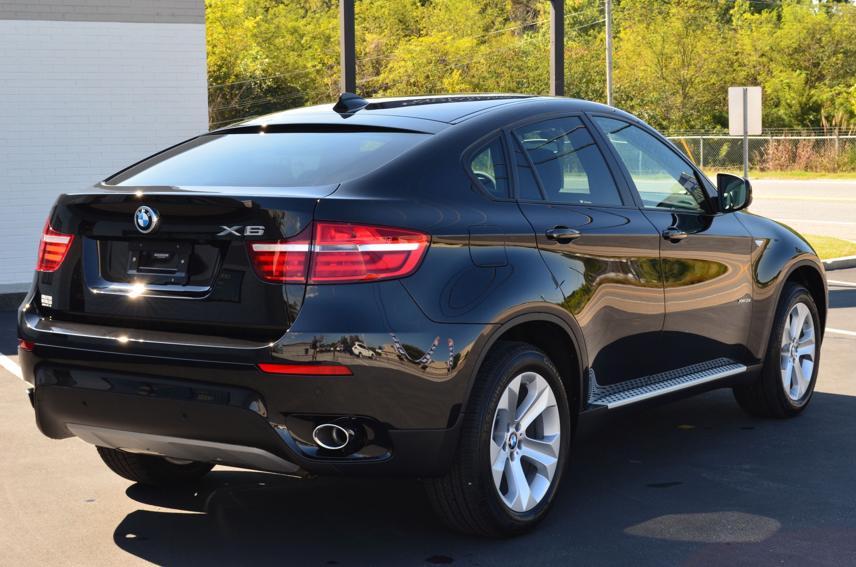 2014_bmw_x6_1.jpg